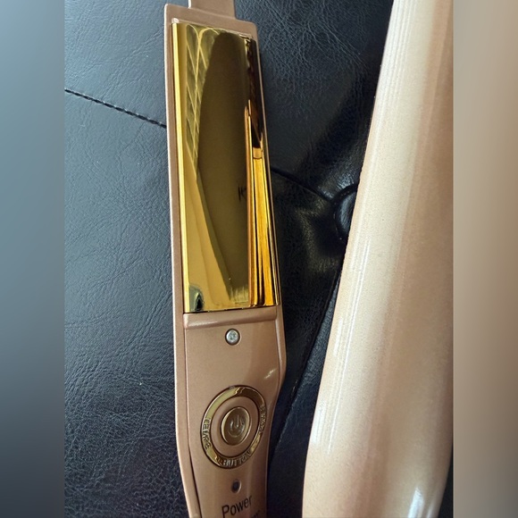 All In One Styling Tool lonic Technology Straightener & Curling Iron Rose Gold - Picture 2 of 8